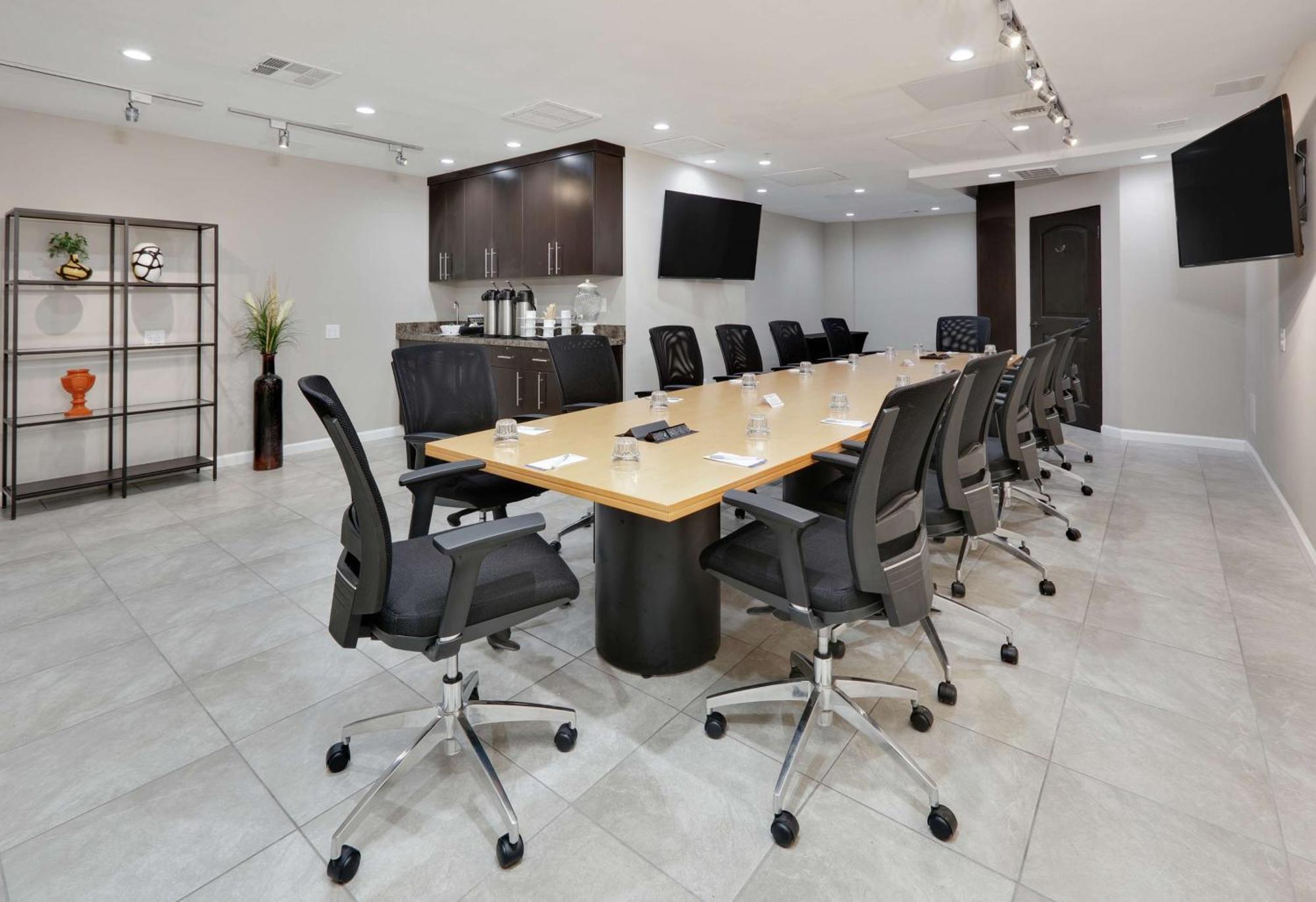 Hilton Garden Inn San Diego Del Mar Dış mekan fotoğraf