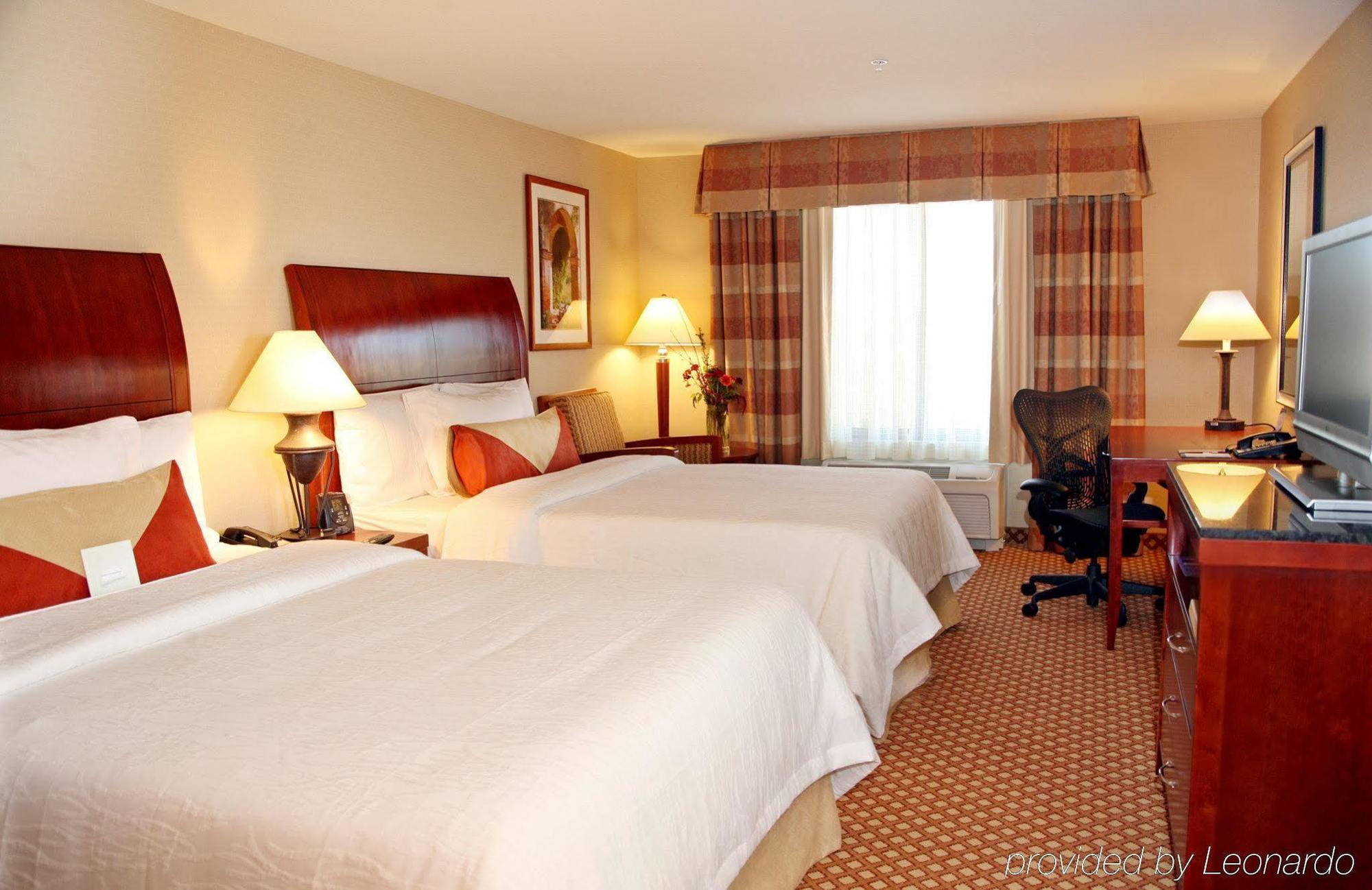 Hilton Garden Inn San Diego Del Mar Oda fotoğraf